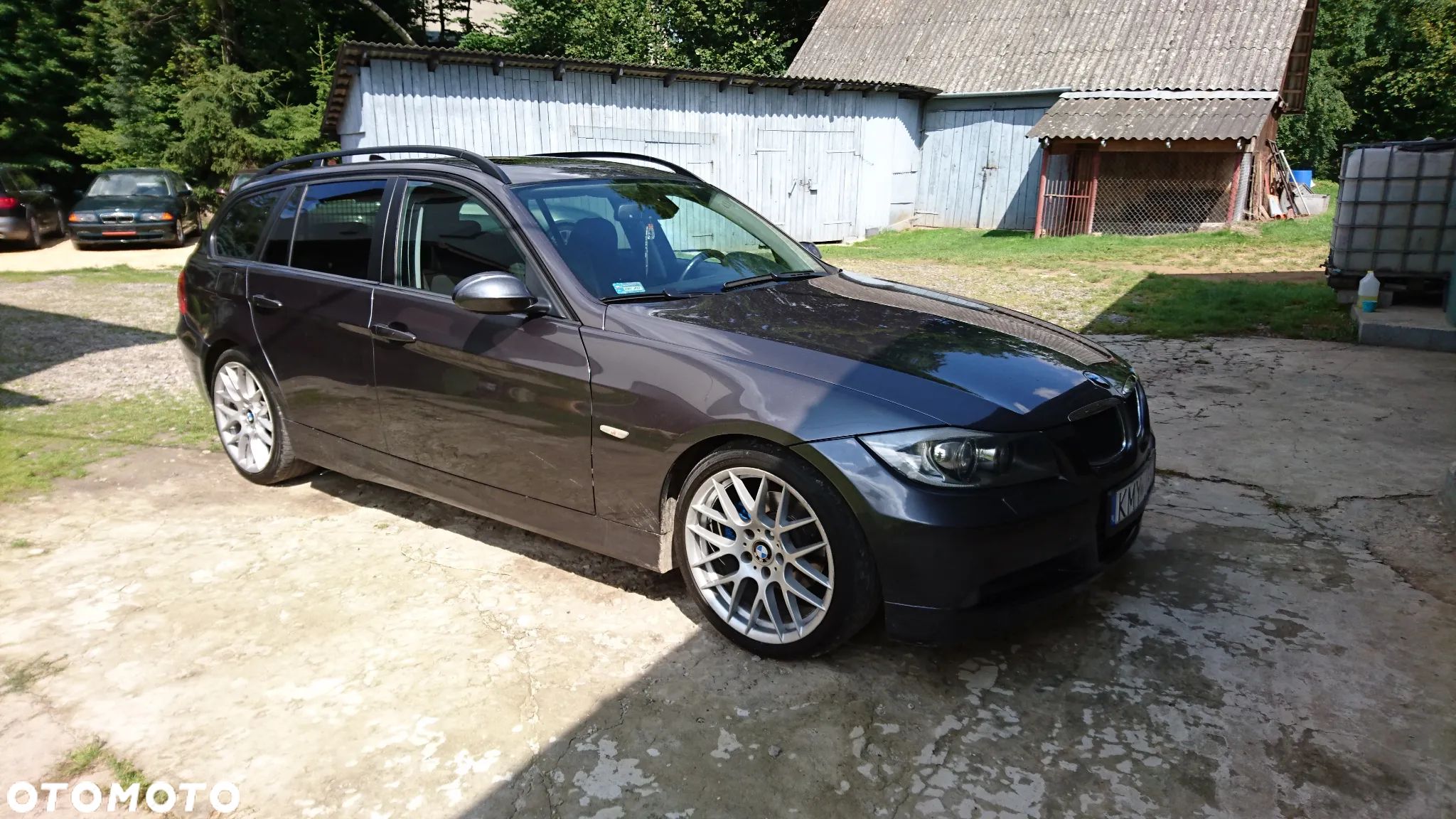 BMW Seria 3 318i Touring - 1