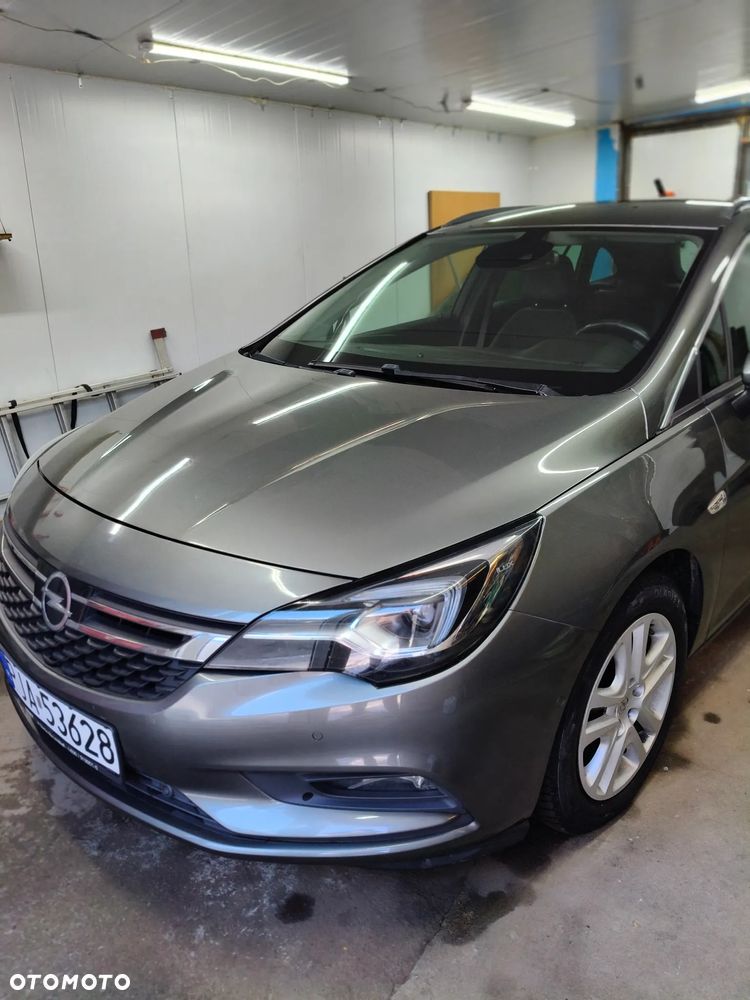Opel Astra 1.6 CDTI DPF ecoFLEX TourerStart/Stop Exklusiv - 1