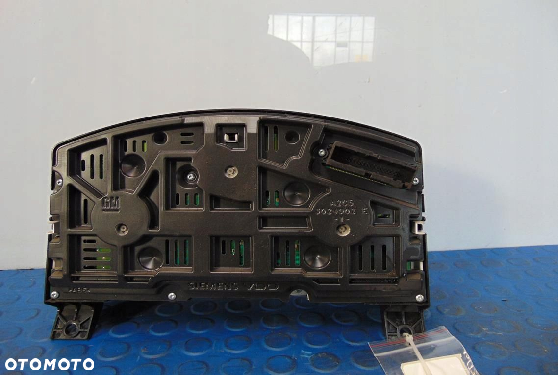 OPEL ZAFIRA B 1.9CDTI AUTOMAT LICZNIK 13230577 - 4