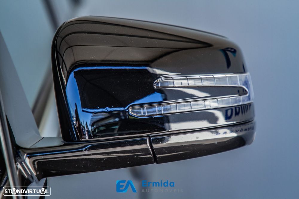 Mercedes-Benz E 300 Bluetec Hybrid Avantgarde - 13
