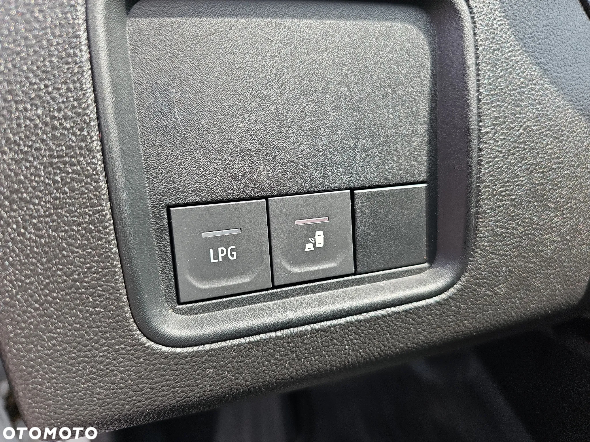 Dacia Duster 1.0 TCe Journey - 24
