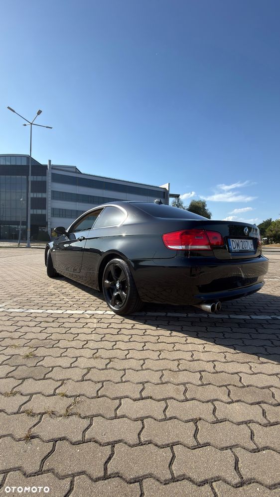 BMW Seria 3 330xi - 9