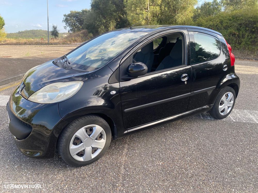 Peugeot 107 1.0 Trendy - 4