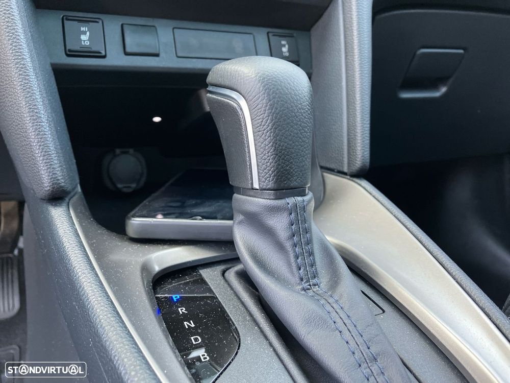 Toyota Yaris Cross 1.5 HDF Luxury - 33