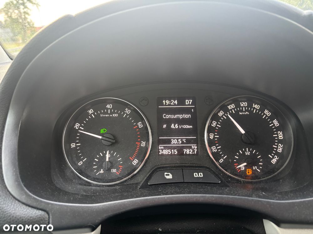 Skoda Fabia 1.2 TSI DSG Sport - 12