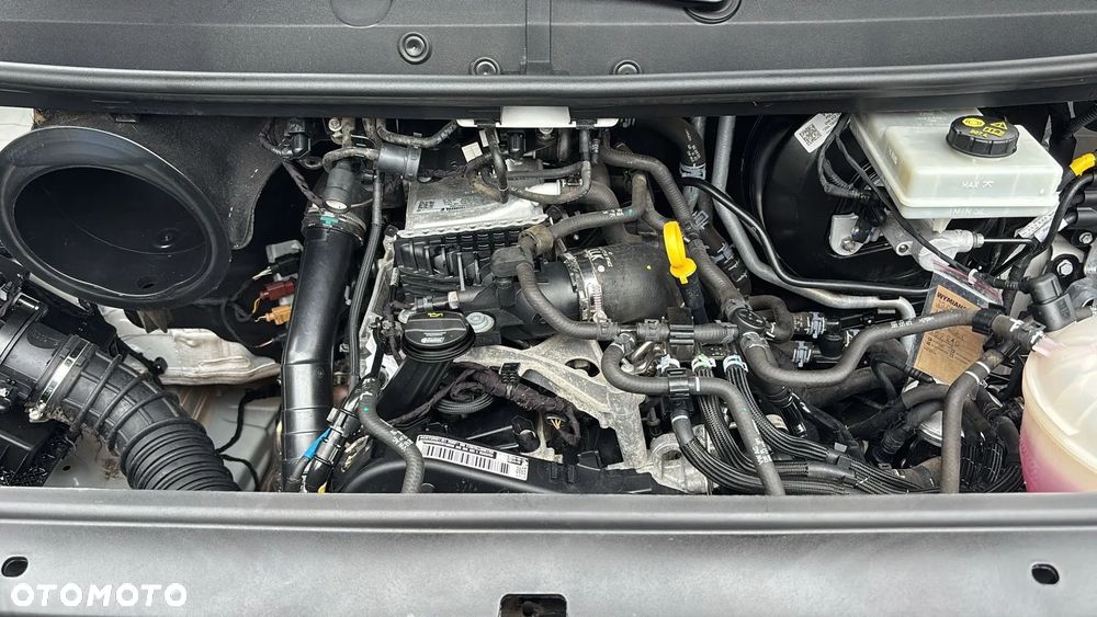 Volkswagen Crafter - 33