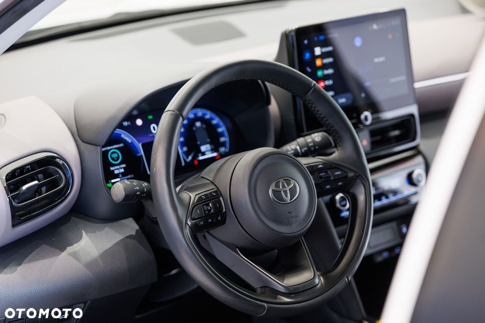 Toyota Yaris Cross Hybrid 1.5 Executive AWD - 37