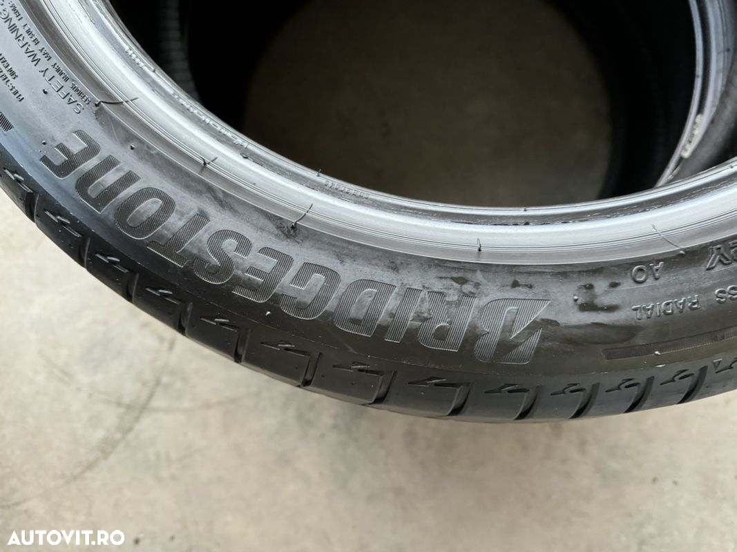 vând 2 anvelope 245/45/19 bridgestone de vară ca noi - 6