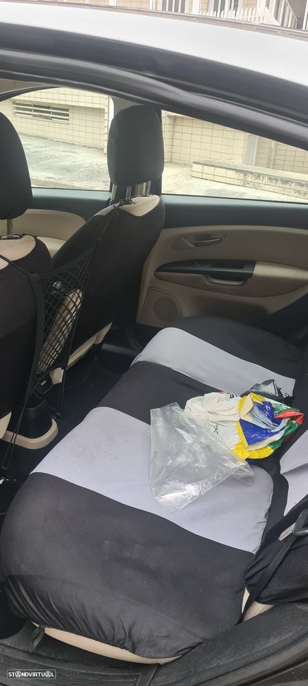 Fiat Linea 1.3 M-Jet Emotion - 5