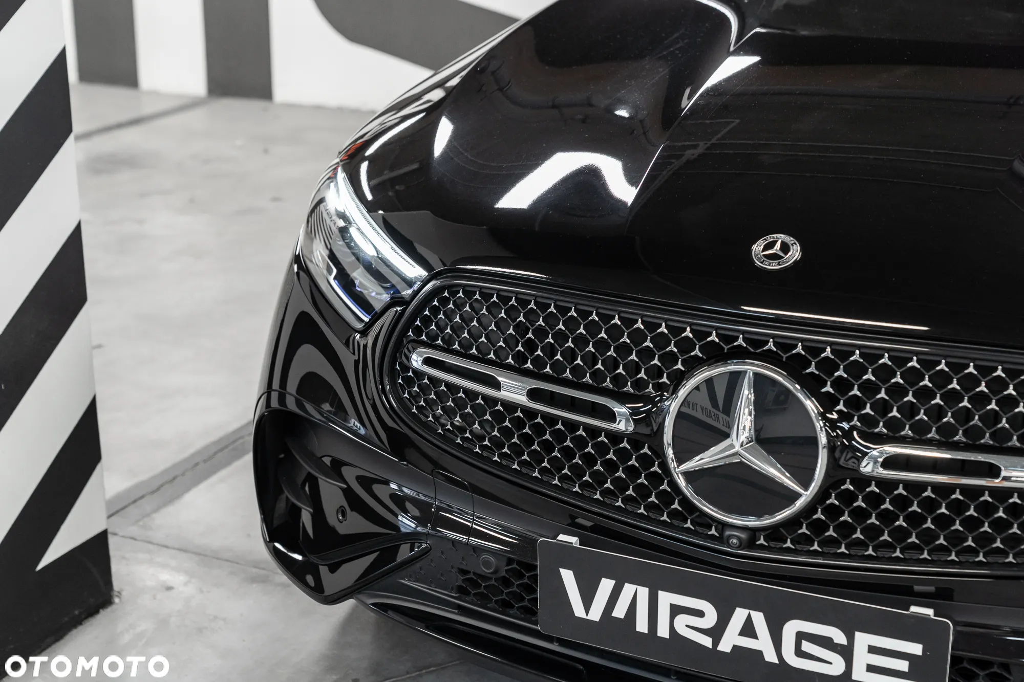 Mercedes-Benz GLC - 12