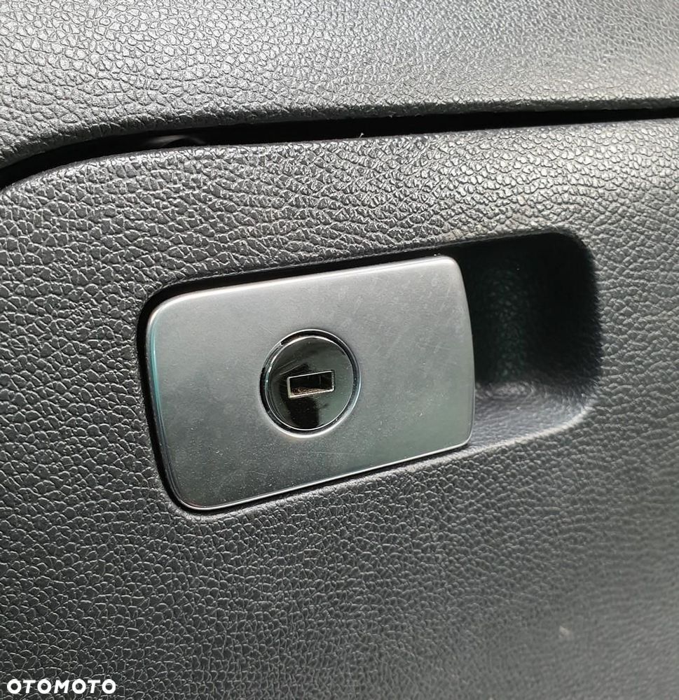 SCHOWEK PASAŻERA VW GOLF VI 1K1857290 EUROPA - 3