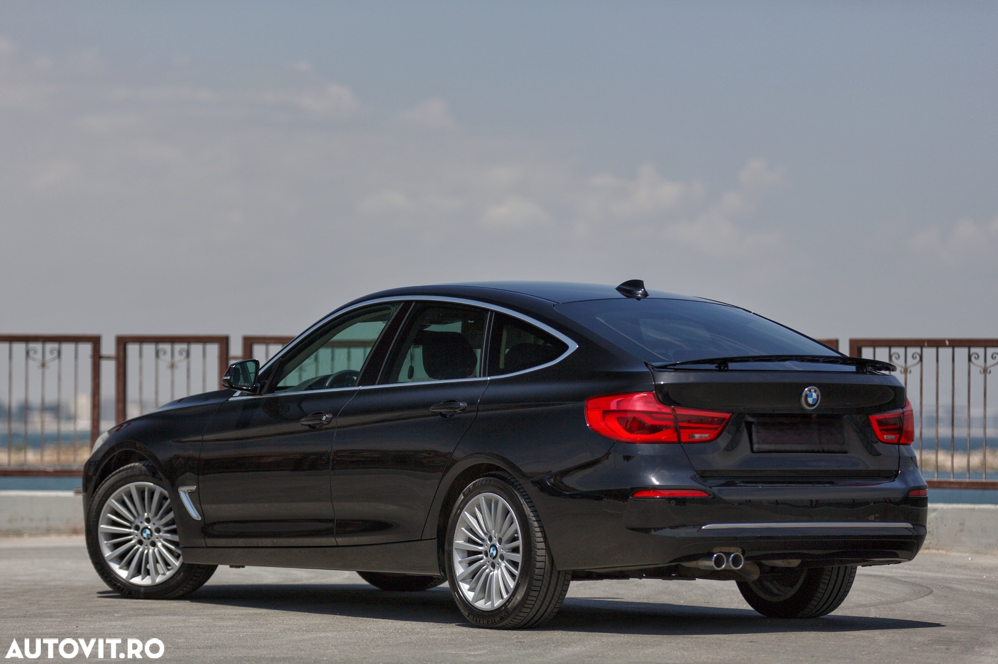 BMW Seria 3 320d GT xDrive AT - 2