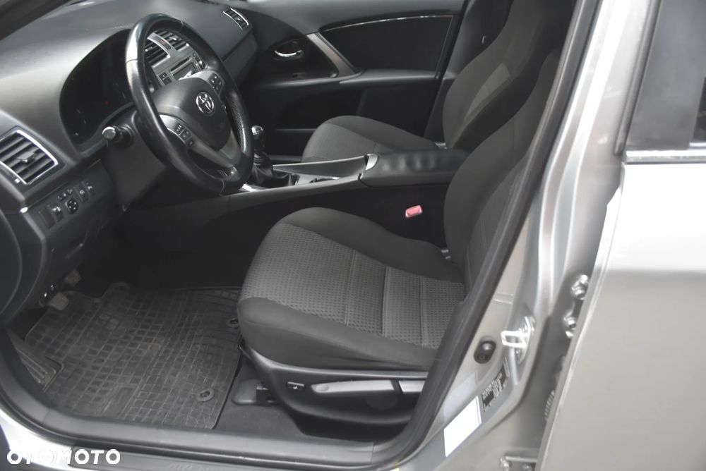 Toyota Avensis 2.2 D-4D Prestige Premium - 18
