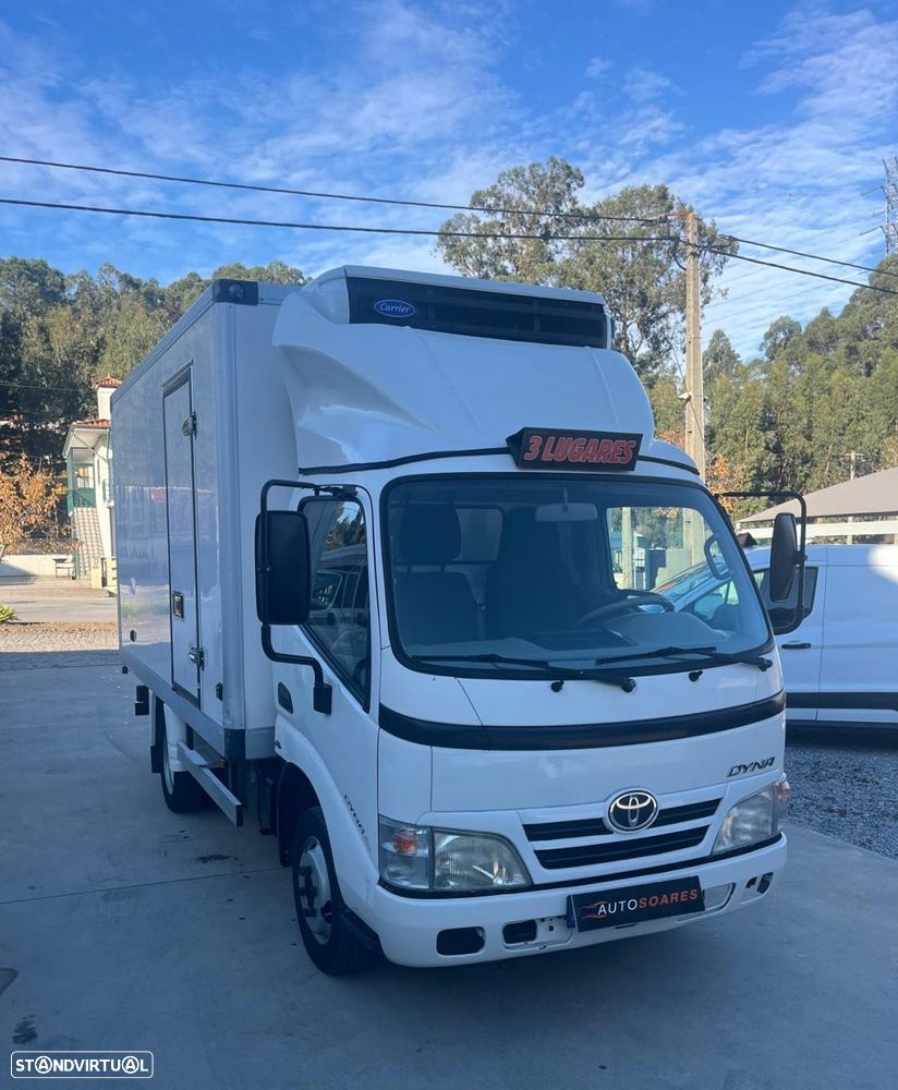 Toyota Dyna C/Frio - 5