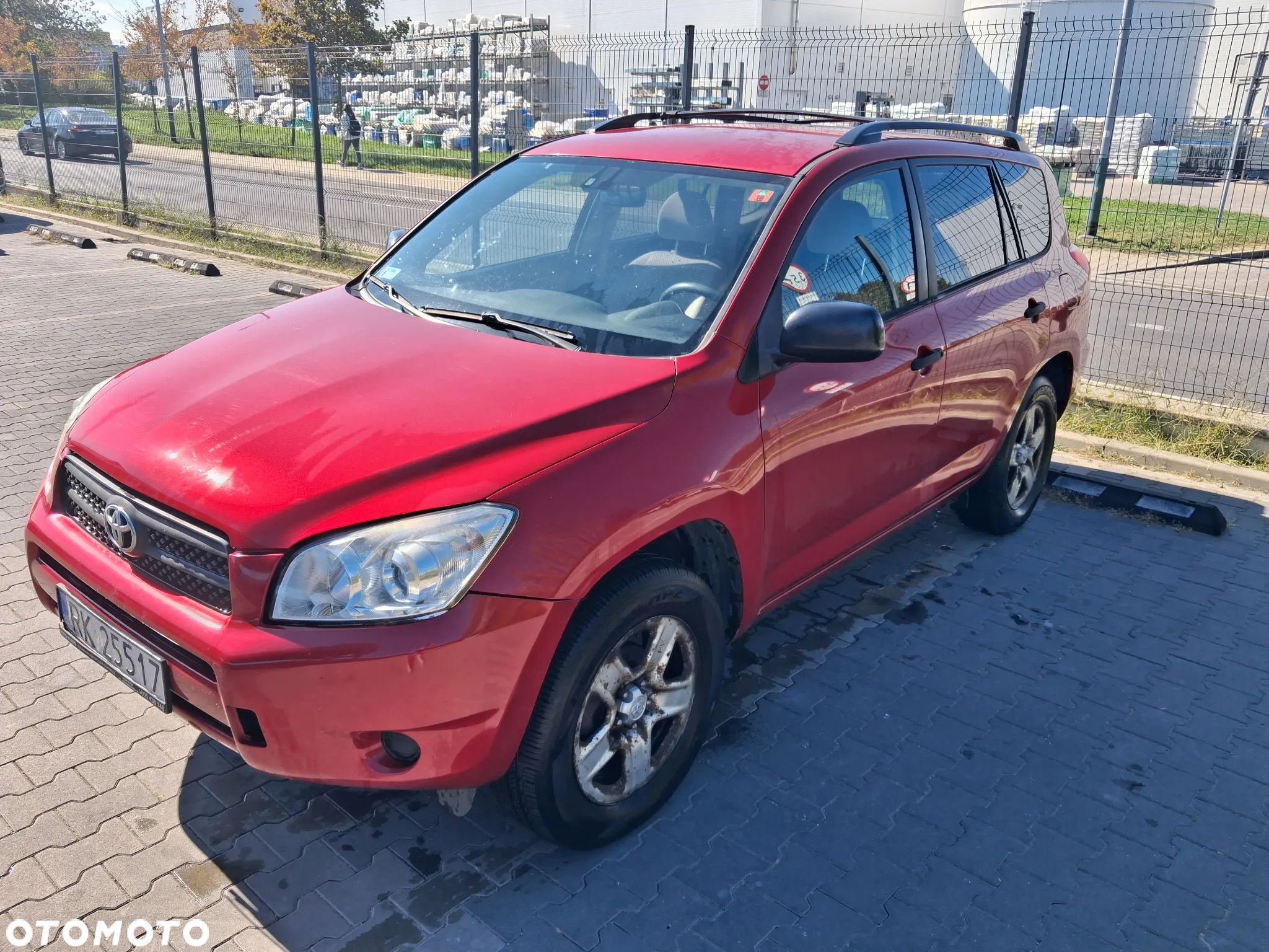 Toyota RAV4 - 1