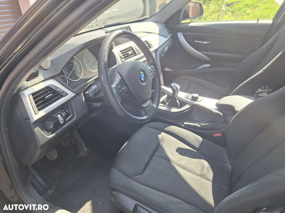 BMW Seria 3 320d Blue Performance Modern Line - 9