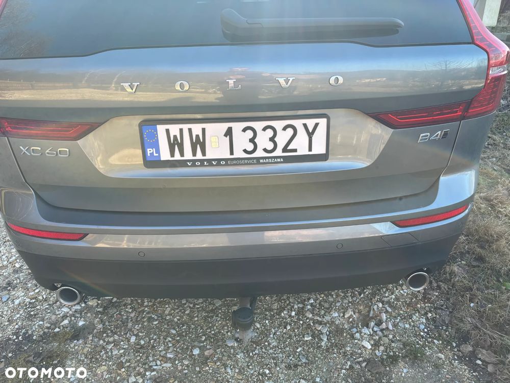 Volvo XC 60 B4 D Momentum Pro - 5
