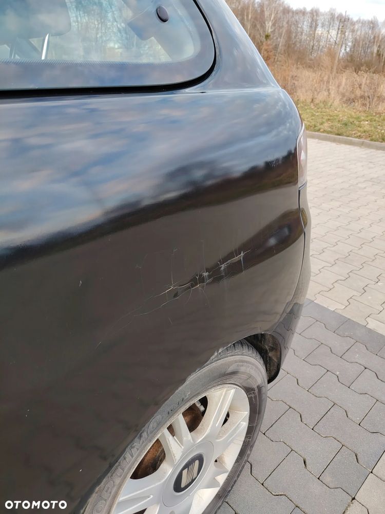 Seat Ibiza SC 1.4 16V Sport - 11