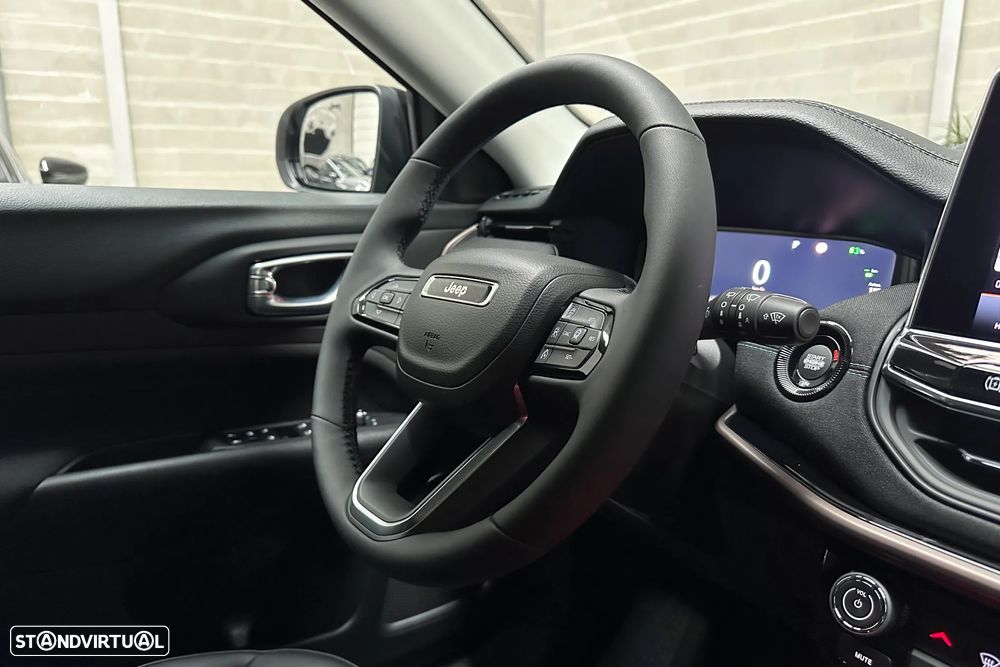 Jeep Compass 1.3 T4 4xe PLUG-IN HYBRID Auto Upland - 42