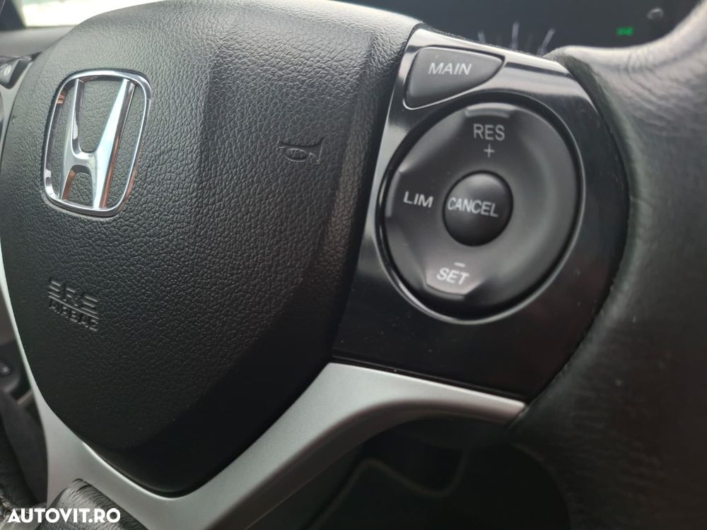 Honda Civic 1.8 i-VTEC MT Lifestyle - 27
