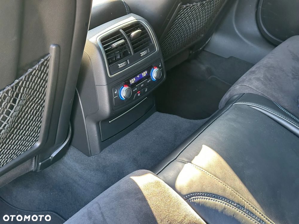 Audi RS6 ver-performance-4-0-tfsi-quattro-tiptronic - 15