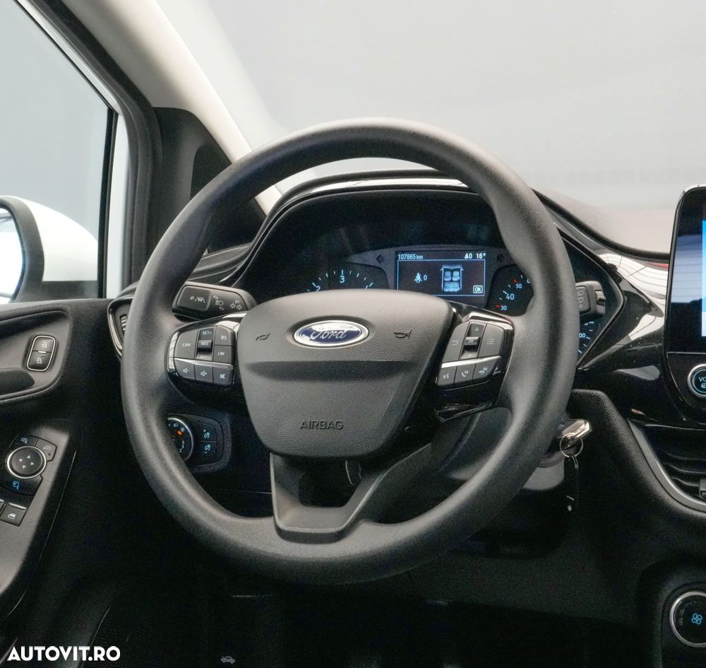 Ford Fiesta 1.5 TDCi Titanium - 17