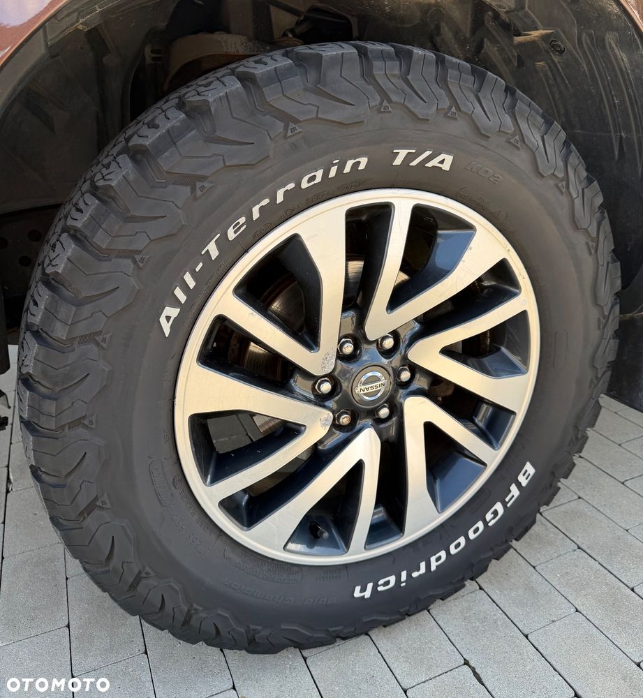 Nissan Navara - 10
