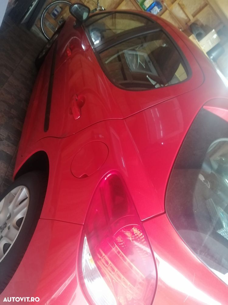 Peugeot 207 - 10
