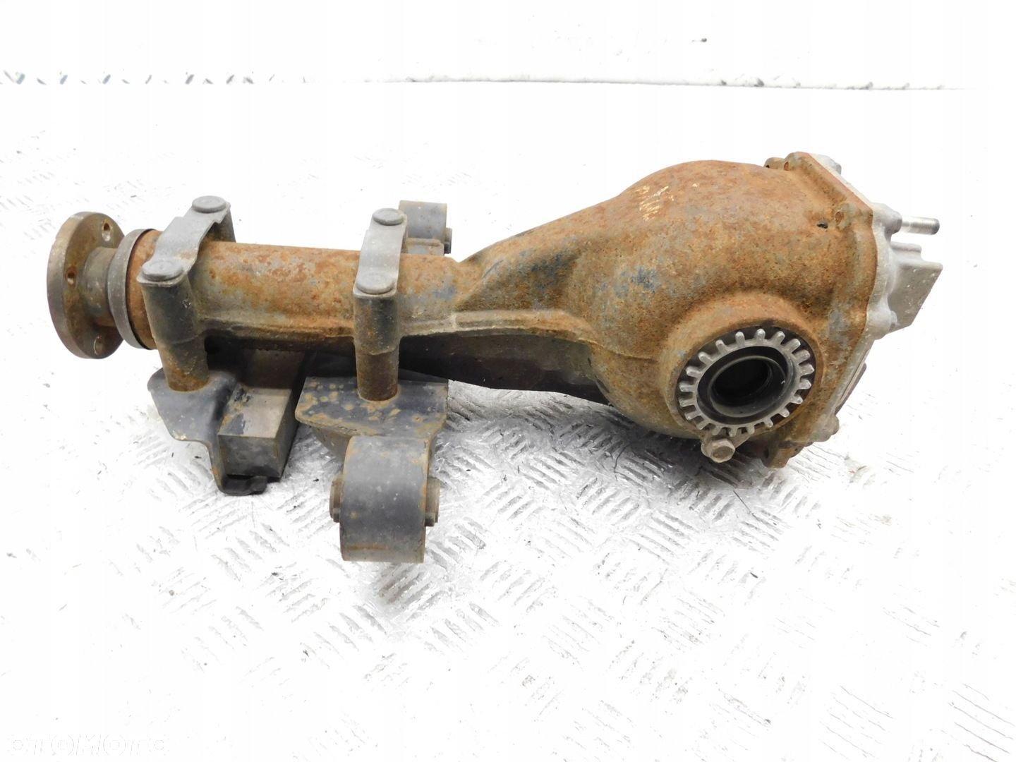 MOST TYŁ DYFER VA1RAS-XD automat - SUBARU LEGACY V 09-15 2.0i BOXER - 1