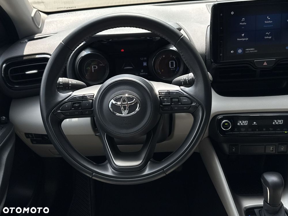 Toyota Yaris - 15