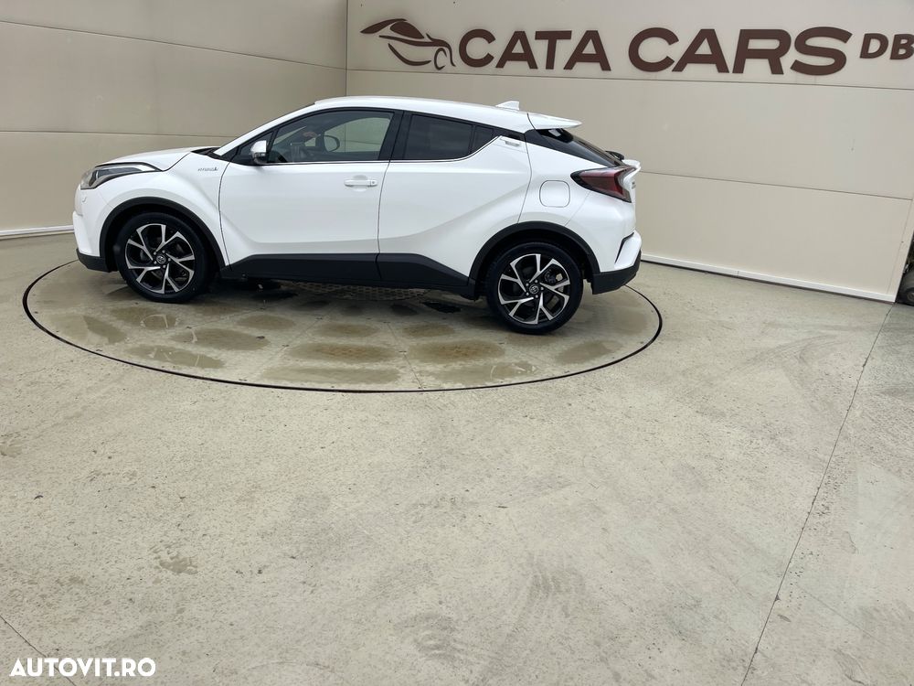 Toyota C-HR Hybrid Club - 8
