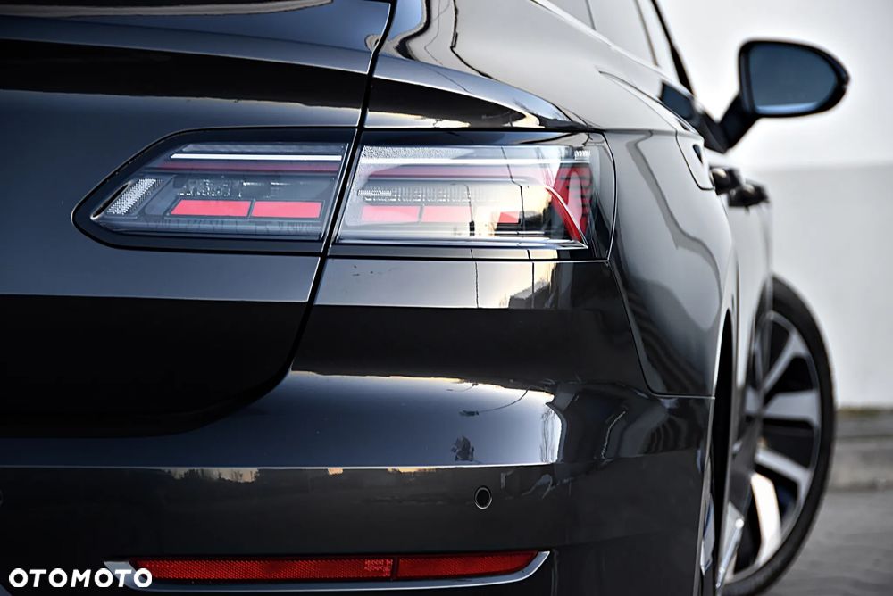 Volkswagen Arteon 2.0 TSI R-Line DSG - 11