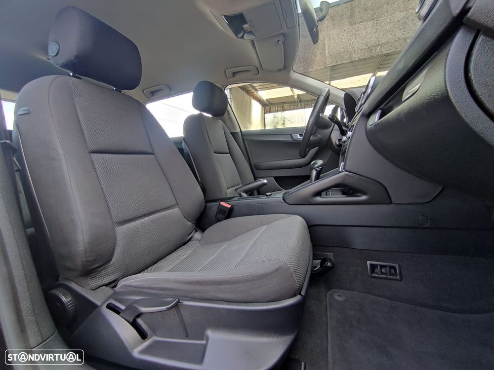 Audi A3 Sportback 1.4 TFSi Sport S tronic - 9