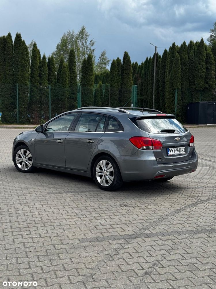 Chevrolet Cruze 1.7 D LT+ - 3