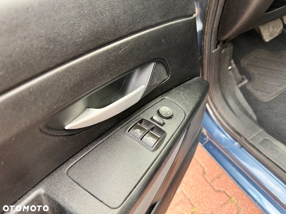 Fiat Grande Punto 1.4 8V Dualogic Dynamic - 28