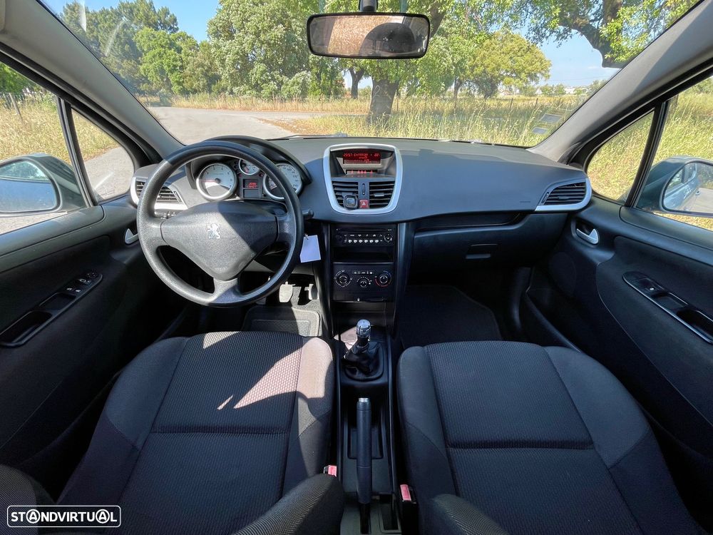 Peugeot 207 SW 1.4 Trendy - 10