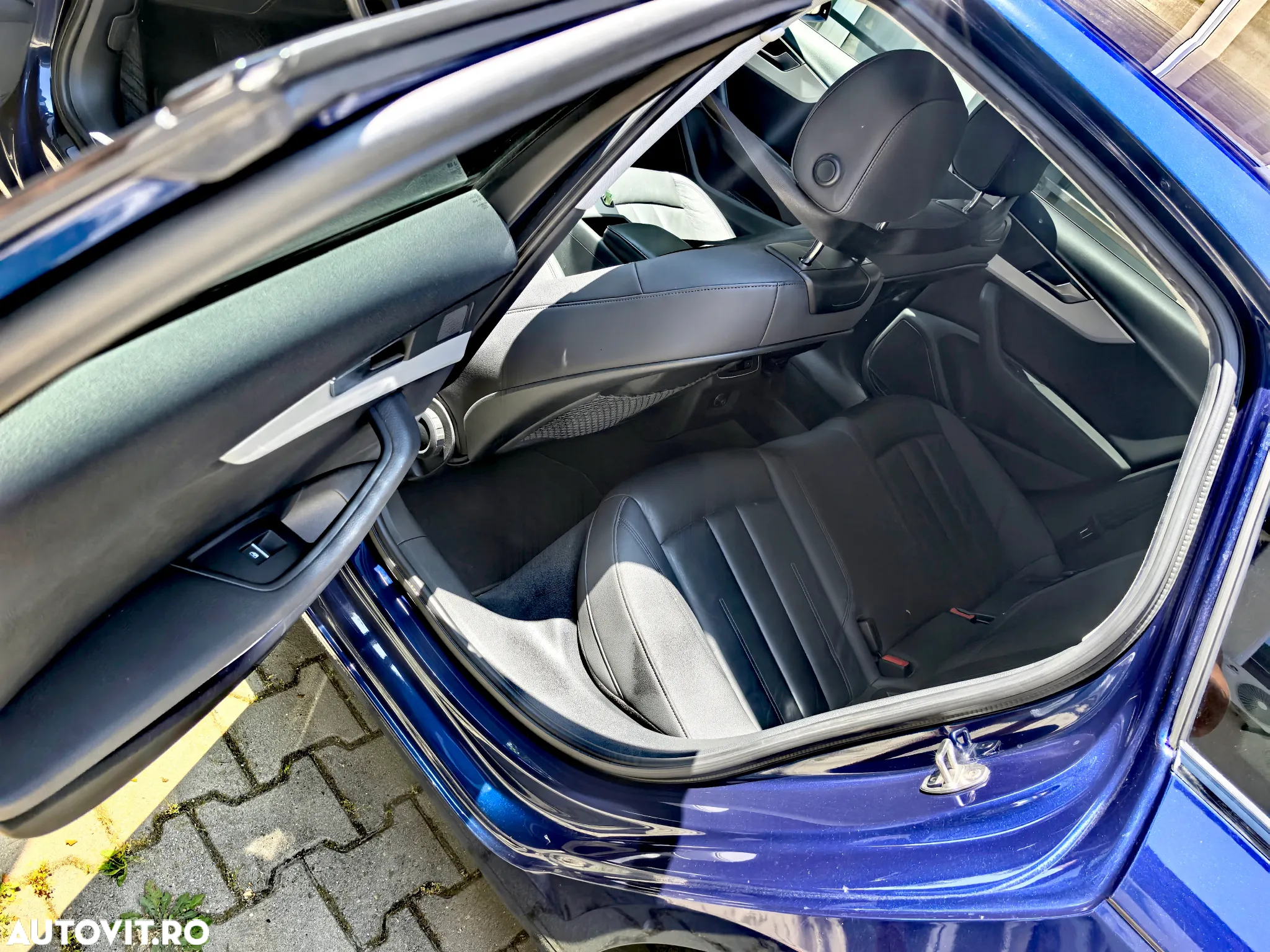 Audi A4 2.0 TDI S tronic Design - 10