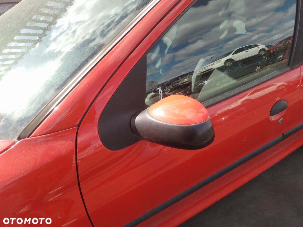 PEUGEOT 206 1.4 8V KFU (ET3J4) KOLOR KKN ZDERZAK TYŁ - 23