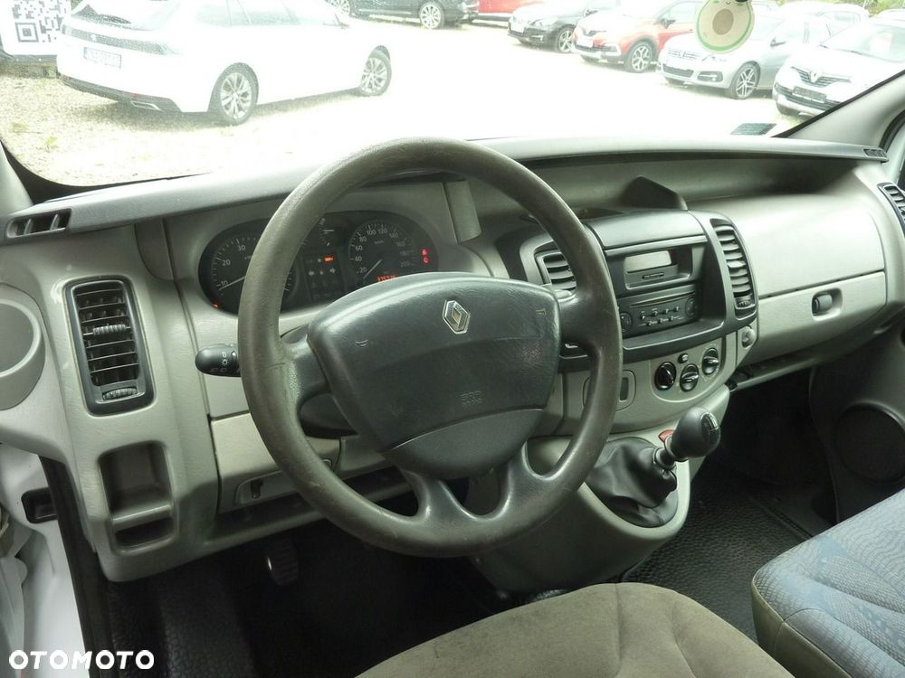 Renault Trafic - 11