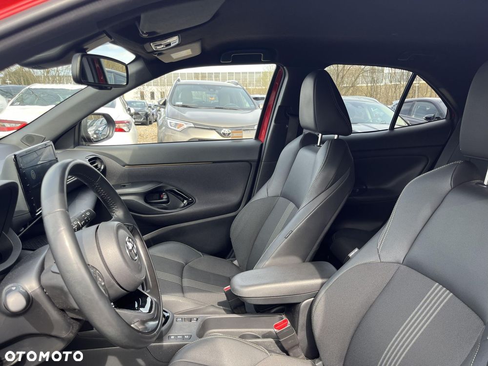 Toyota Yaris Cross Hybrid 1.5 Adventure - 18