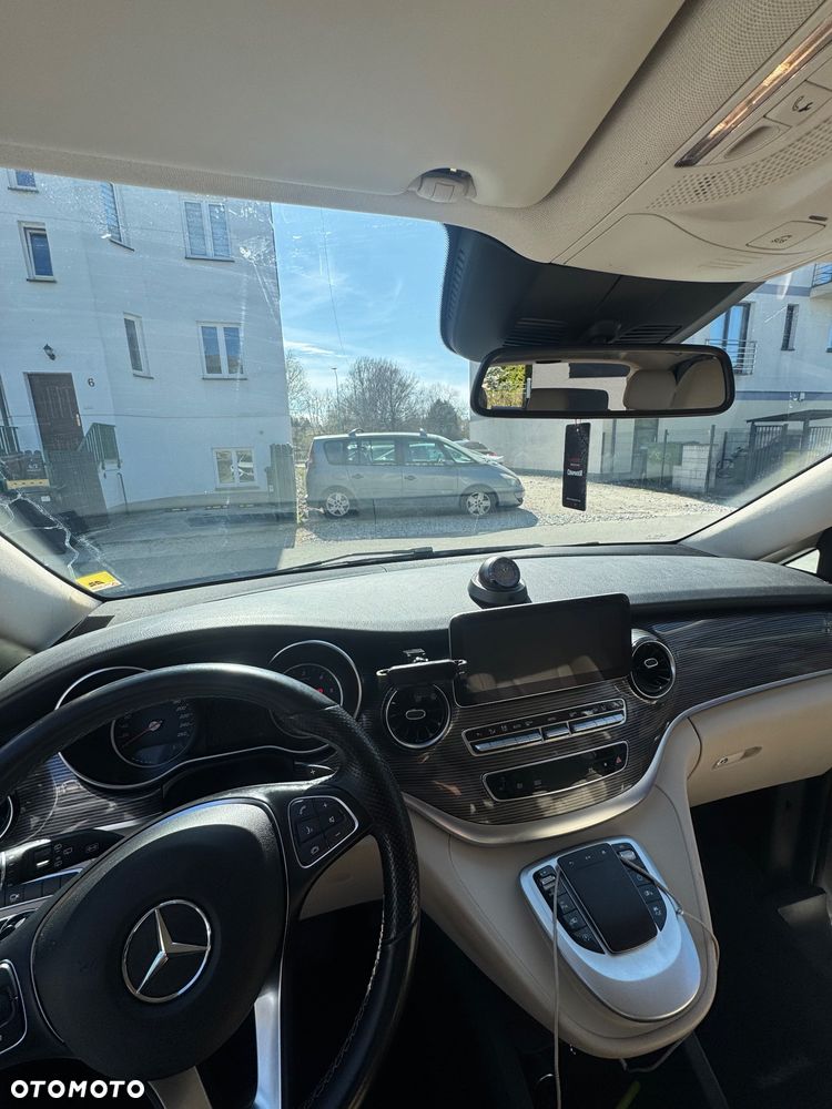 Mercedes-Benz Klasa V 300 d 4-Matic Avantgarde 9G-Tronic (d³ugi) - 26