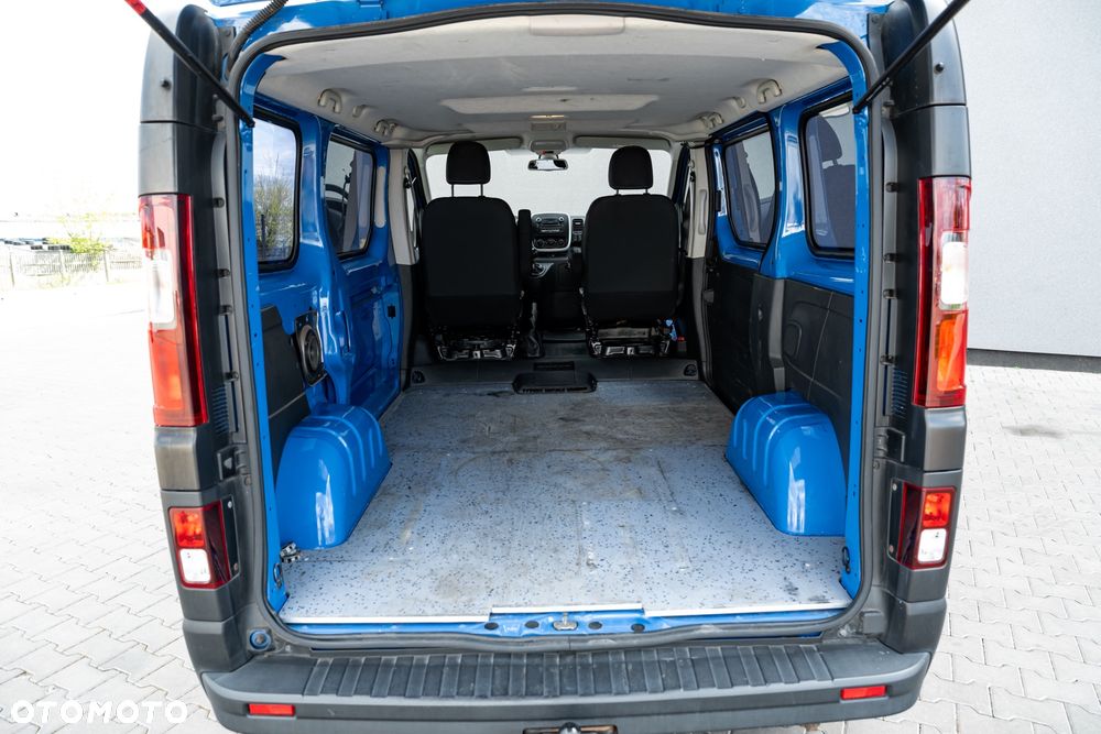 Opel Vivaro - 20