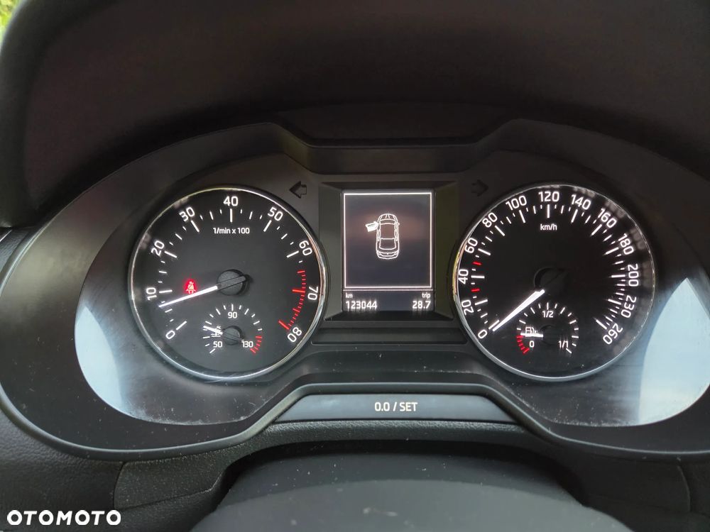 Skoda Octavia 1.4 TSI Ambition - 19