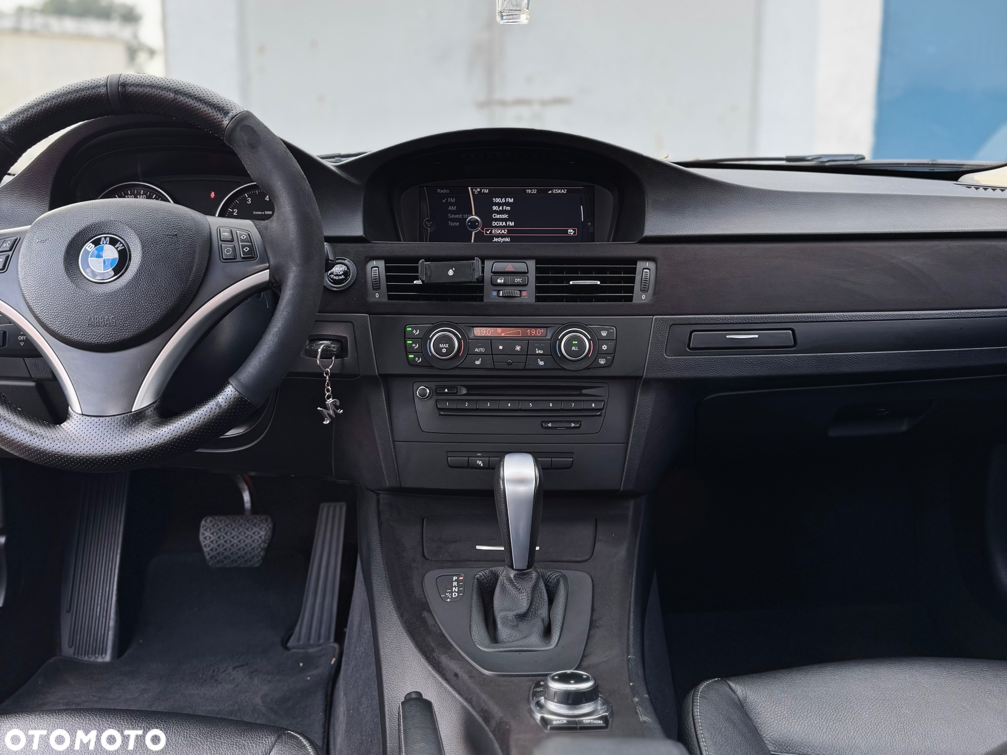 BMW Seria 3 325i - 15