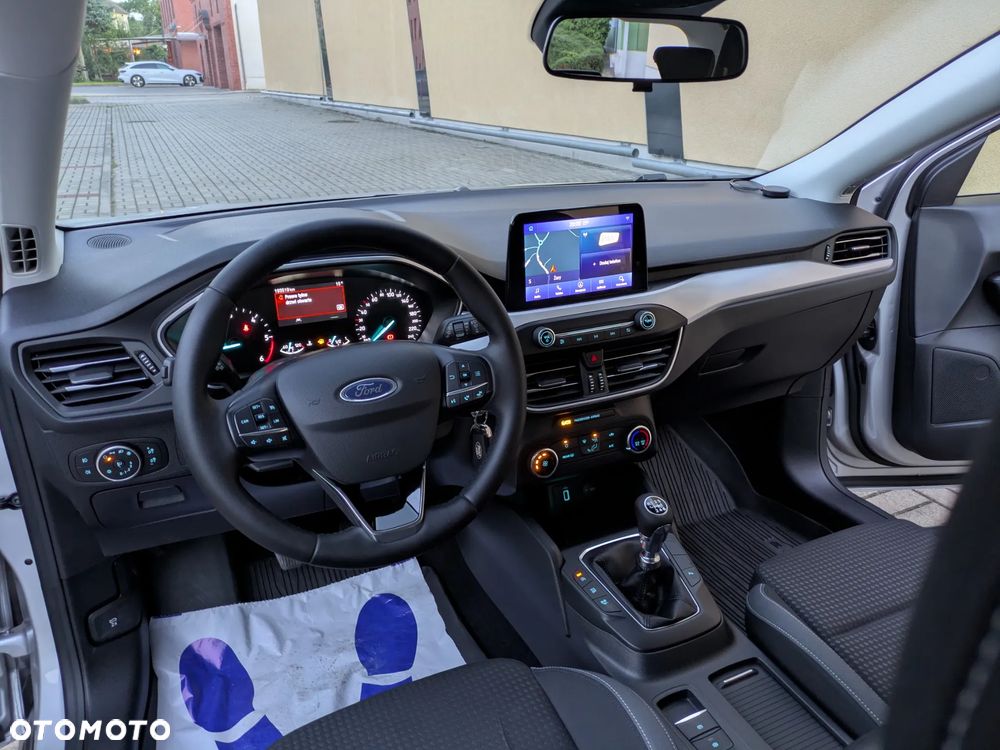 Ford Focus 1.5 EcoBlue Start-Stopp-System COOL&CONNECT DESIGN - 27