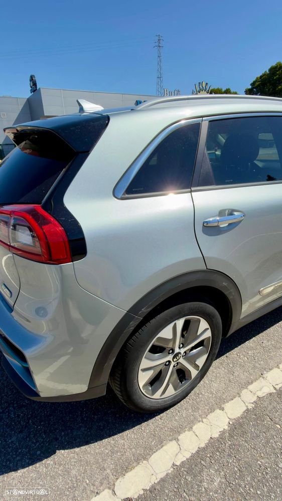 Kia e-Niro - 16