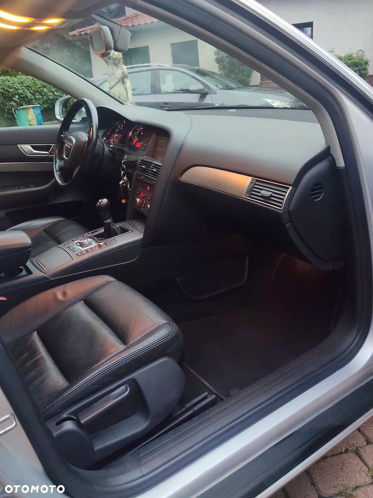 Audi A6 Limousine 2.4 - 30