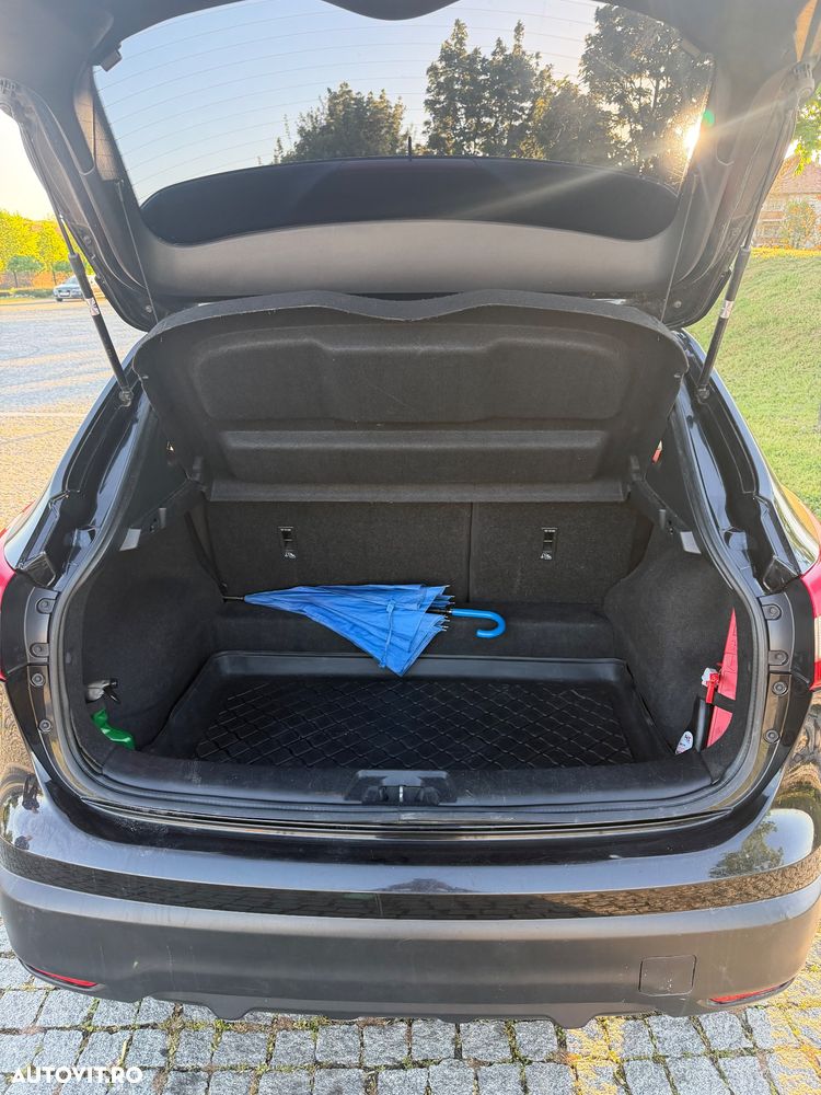 Nissan Qashqai 1.5 DCI Start/Stop Tekna - 12