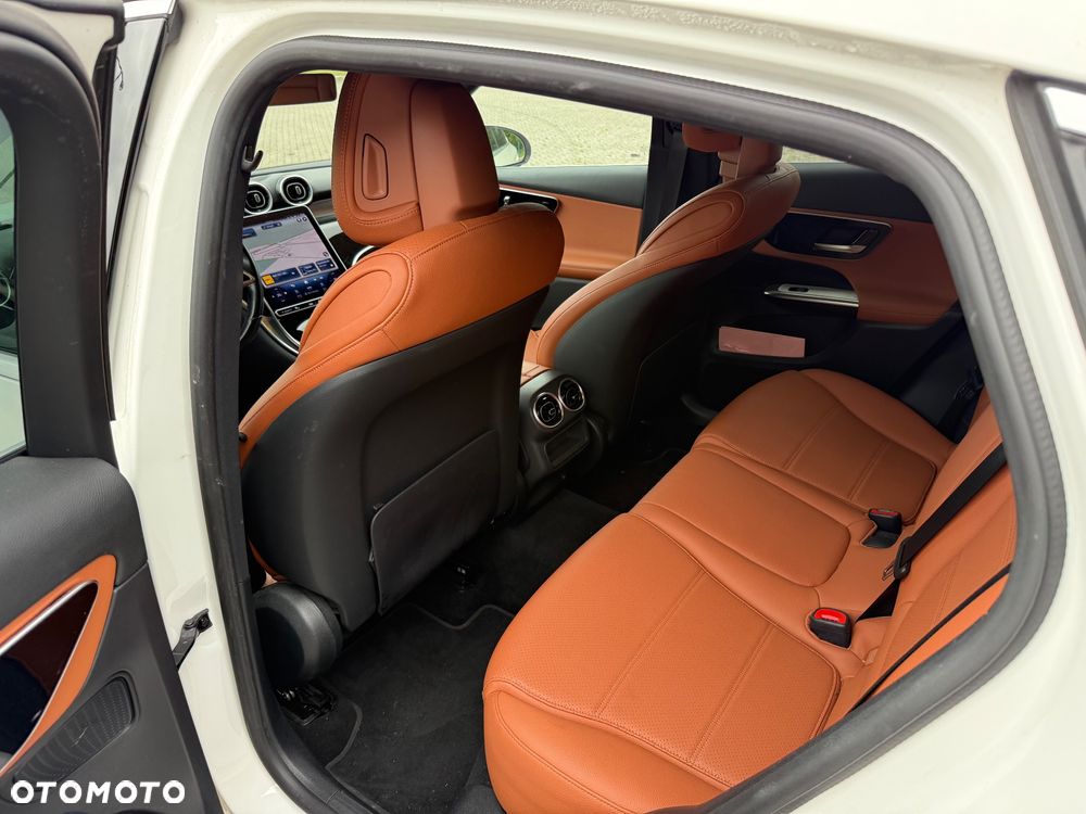 Mercedes-Benz GLC 220 d mHEV 4-Matic Avantgarde - 7