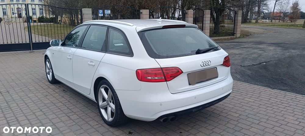 Audi A4 Avant 2.0 TDI DPF S line Sportpaket - 9